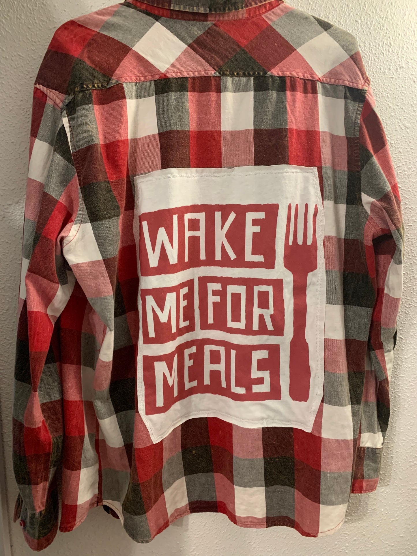 RED FLANNEL -WAKE ME FOR MEALS BACK